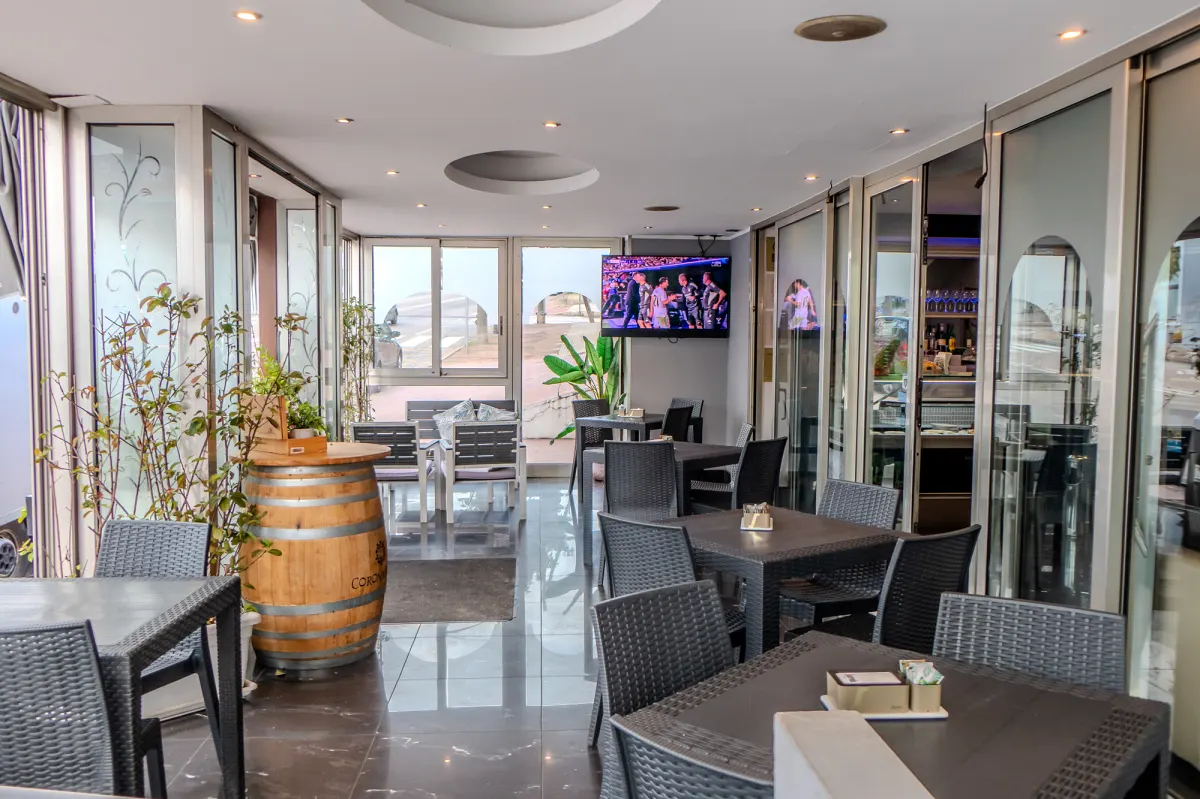 Bar-Pizzeria-05-Planet-Cafe-Olbia